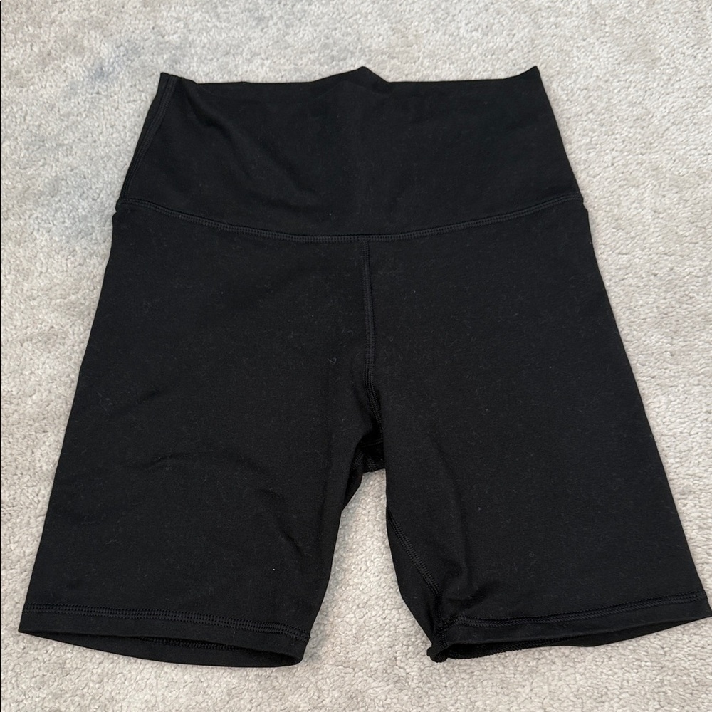 Aerie M black bike shorts